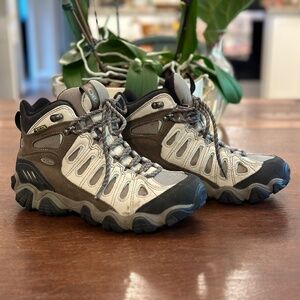 Oboz Sawtooth II Mid Waterproof Hiking Boots - Women's 8
